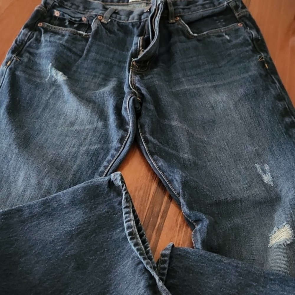 Essex Aeropostale distressed Jean's